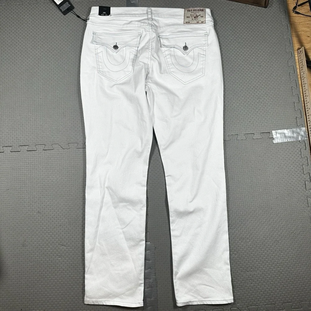 NEW True Religion Jeans Mens 36x32 (Fits 38) White Denim Geno Relaxed Slim $159